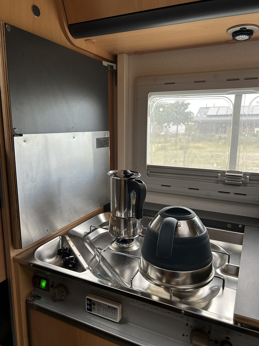 K�chenblock in Anthrazit